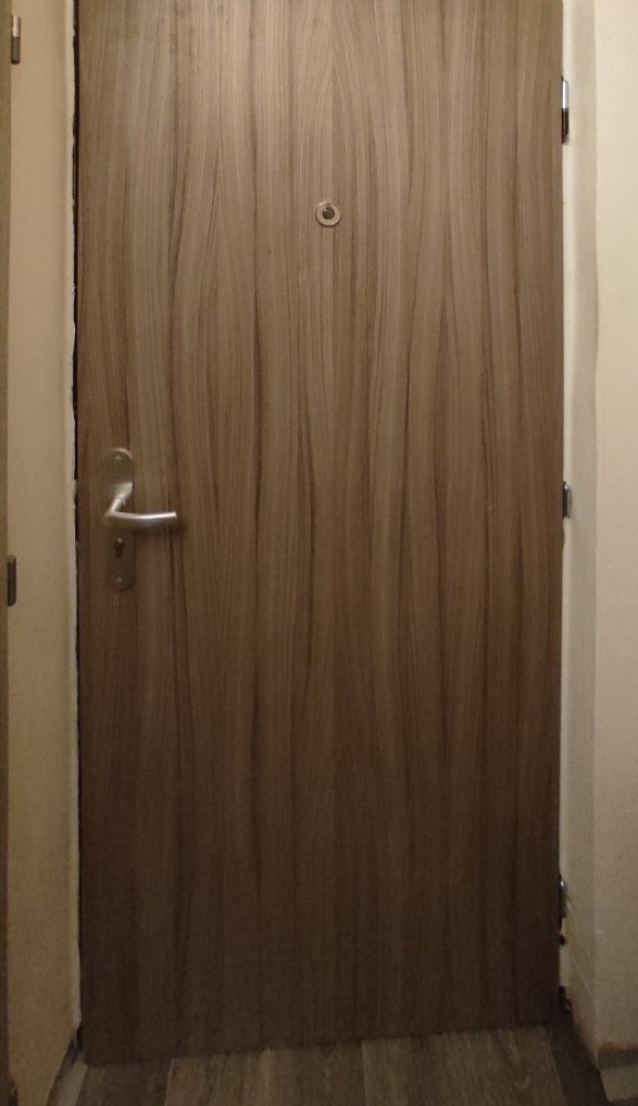 Výměna vchodových dveří Kralupy n./Vlt, V zátiší 4